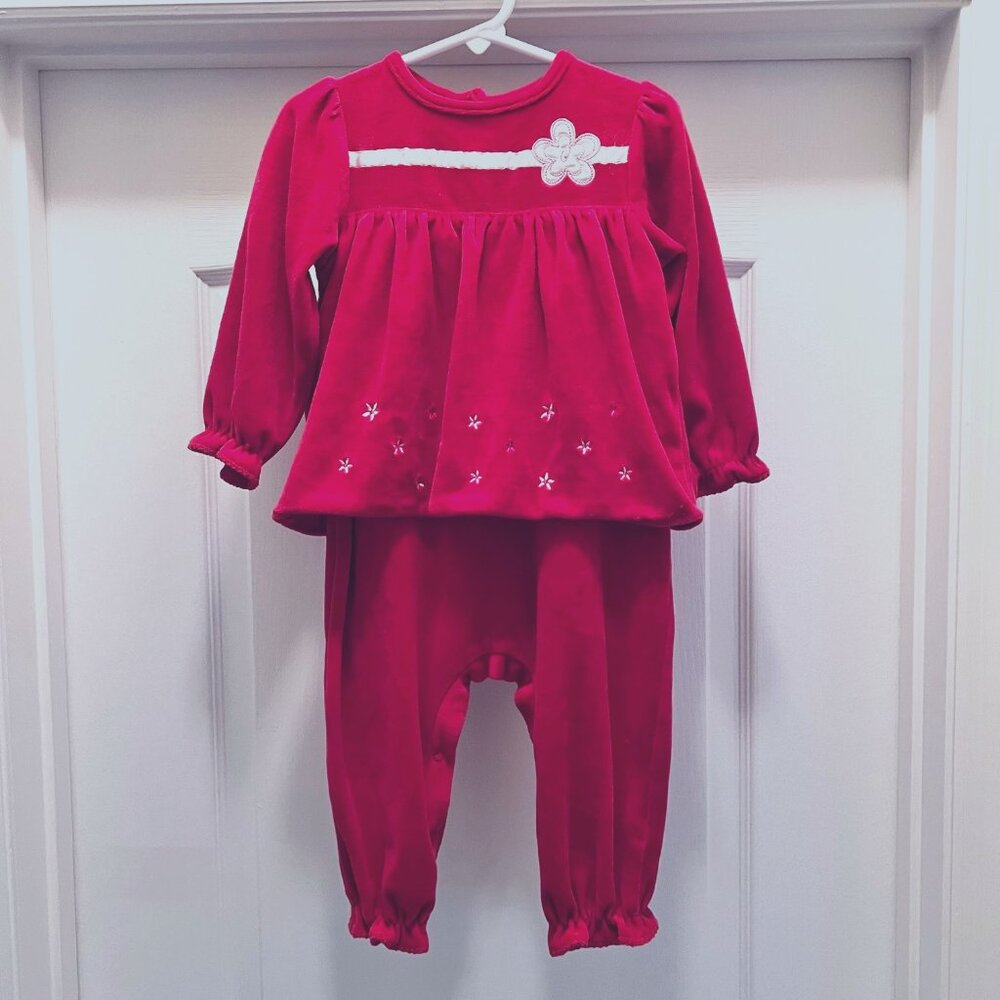 Okie-Dokie Baby Girls One Piece Snap Red/White Velour Pull On-Size 24 Mo-Holiday